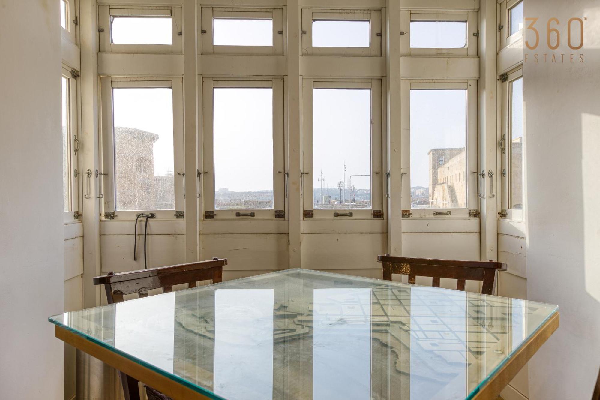 Comfortable 1Br Home With Maltese Balcony In Valletta By 360 Estates 外观 照片